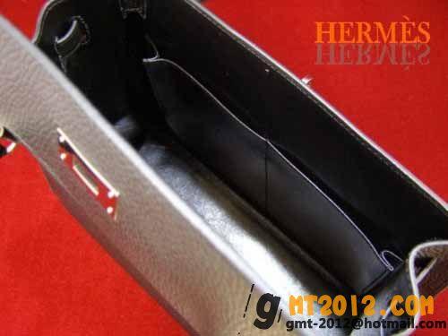 エルメススーパーコピー HERMESケリー 32 外缝い ブラックシルバー金具HR3504